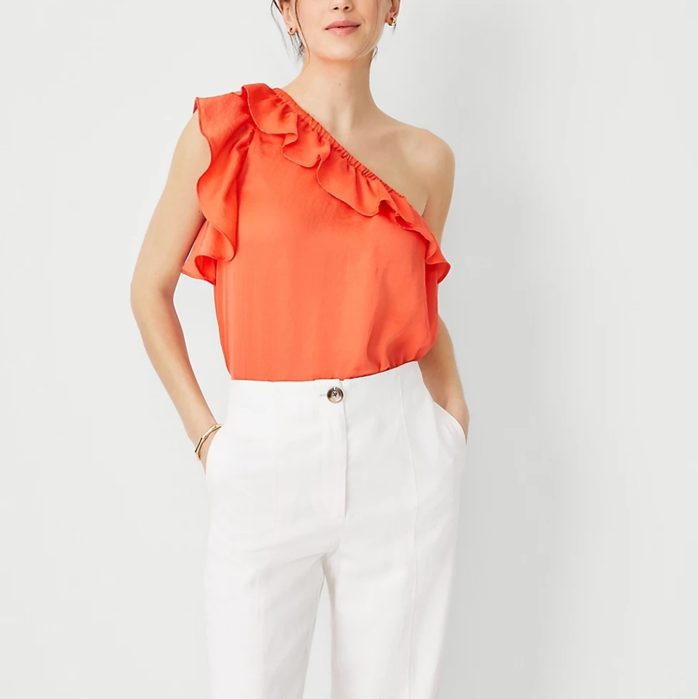🧡Ann Taylor one shoulder blouse 🧡